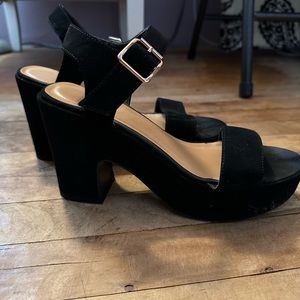 Black chunky heels